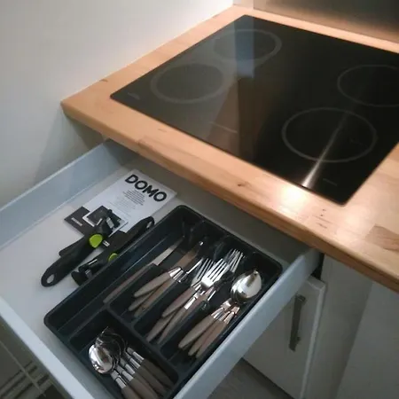 A Cote De La Vieille De Sur Apartman *