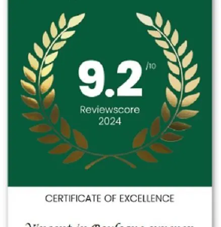 A Cote De La Vieille De Sur *