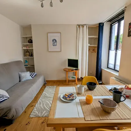 Apartman A Cote De La Vieille De Sur